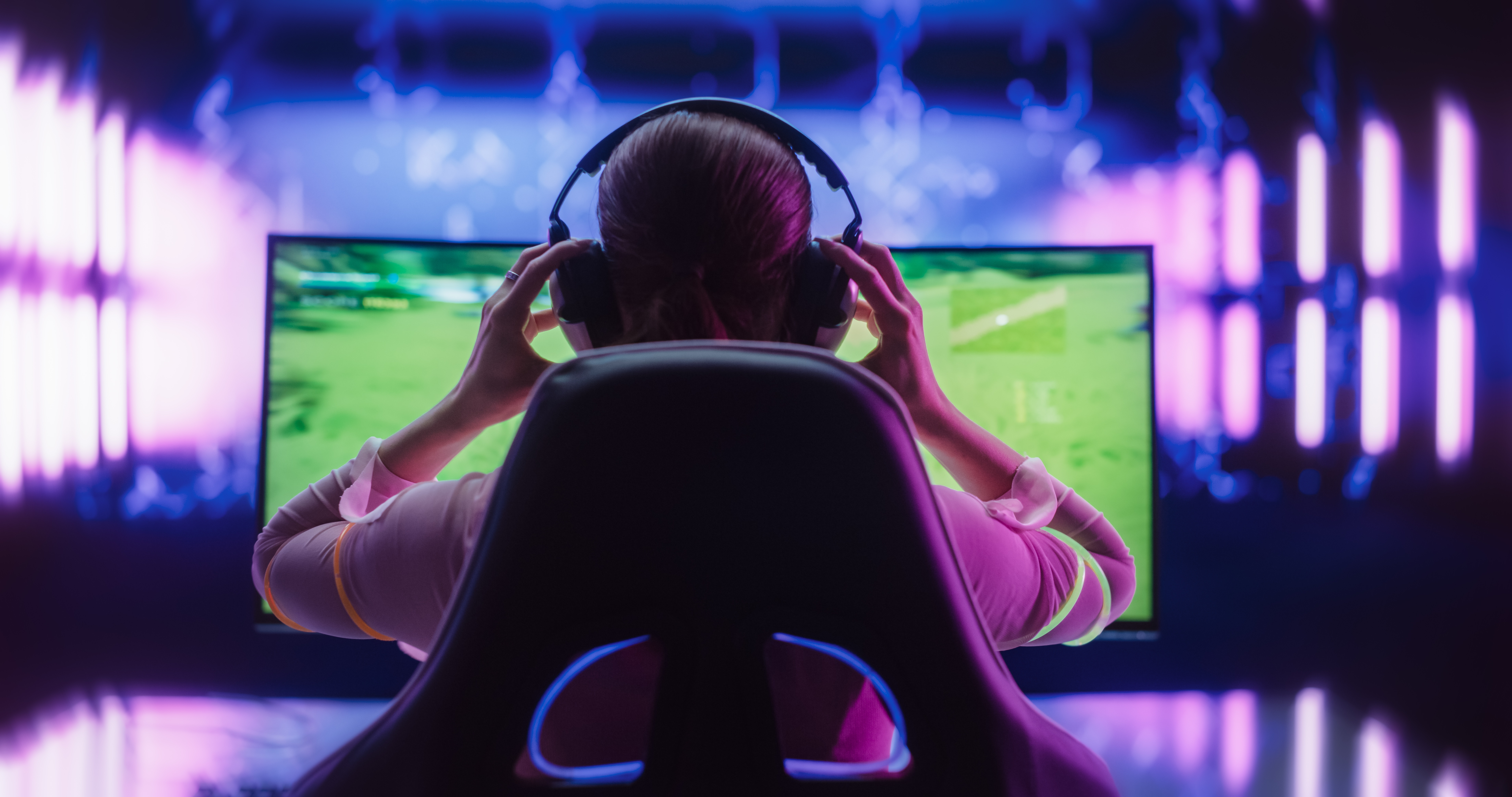 Gaming and gambling comparison illustration